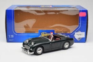 Austin-Healey Sprite Leaf Green Revell 1:18 08837 Metaal — afbeelding 8 van 8
