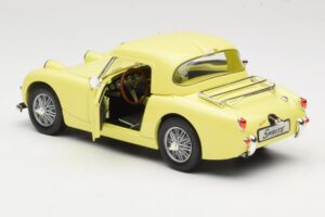 Austin-Healey Sprite Mk1 Geel Revell 1:18 8835 Metaal — afbeelding 5 van 8