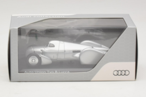 Auto Union Type B Lucca Silver Minichamps 1:43 5031300413 Metaal — afbeelding 5 van 5
