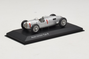 Auto Union Typ B #1 Zilver Minichamps 1:43 5031300313 Metaal — afbeelding 2 van 5