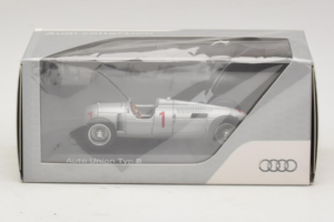 Auto Union Typ B #1 Zilver Minichamps 1:43 5031300313 Metaal — afbeelding 5 van 5