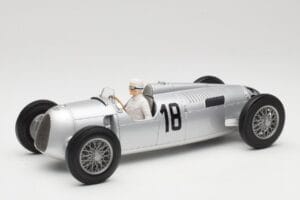 Auto Union Typ C #18 B. Rosemeyer Internationales Eifelrennen Nürburgring Winner 1936 Minichamps 1:18 155361018 Metaal