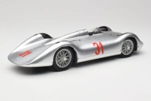 Auto Union Typ C Stromlinie #31 B. Rosemeyer 1937 Zilver Revell 1:18 08436 Metaal — afbeelding 3 van 8