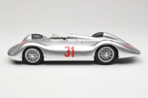 Auto Union Typ C Stromlinie #31 B. Rosemeyer 1937 Zilver Revell 1:18 08436 Metaal — afbeelding 4 van 8