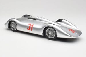 Auto Union Typ C Stromlinie #31 B. Rosemeyer 1937 Zilver Revell 1:18 08436 Metaal — afbeelding 7 van 8