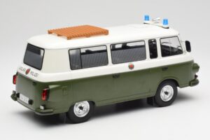 Barkas B1000 Volkspolizei MCG 1:18 MCG18009 Metaal — afbeelding 3 van 6