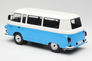 Barkas B1000 Blauw & Wit MCG 1:18 MCG18007 Metaal — afbeelding 4 van 6