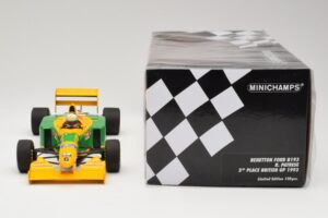 Benetton Ford B193B #5 R. Patrese 3rd Place British GP 1993 Minichamps 1:18 110930906 Metaal — afbeelding 6 van 6