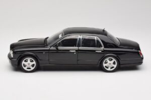 Bentley Arnage R Zwart Minichamps 1:18 100139071 Metaal — afbeelding 4 van 8