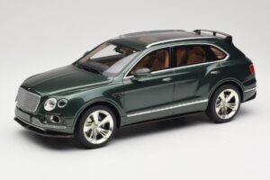 Bentley Bentayga Styling Pack Groen GT Spirit 1:18 GT133 Hars
