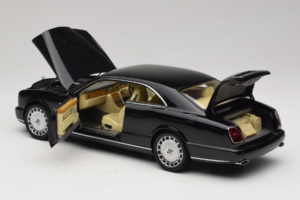 Bentley Brooklands Zwart Minichamps 1:18 100139600 Metaal — afbeelding 5 van 8