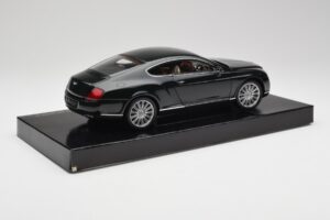 Bentley Continental GT Cumbrian Groen Minichamps 1:18 103139623 Metaal — afbeelding 3 van 8