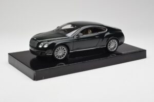 Bentley Continental GT Cumbrian Groen Minichamps 1:18 103139623 Metaal