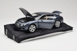 Bentley Continental GT Grey Metallic Minichamps 1:18 100139920 Metaal — afbeelding 2 van 8