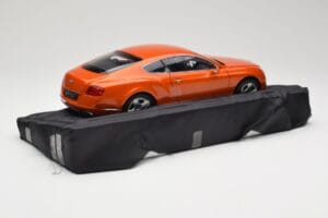 Bentley Continental GT Orange Metallic Minichamps 1:18 100139921 Metaal — afbeelding 3 van 8