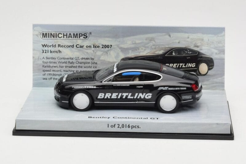 Bentley Continental GT World Record Car on Ice Zwart Minichamps 1:43 436139026-O Metaal