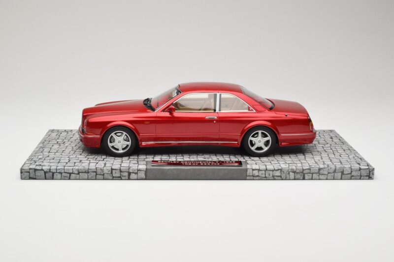 Bentley Continental R Red Metallic Minichamps 1:18 107139940 Metaal