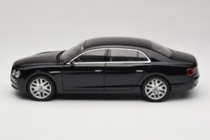 Bentley Flying Spur W12 Diamond Black Kyosho 1:18 08891DBK Metaal — afbeelding 4 van 8