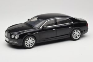 Bentley Flying Spur W12 Onyx Black Kyosho 1:18 08891NX Metaal