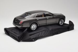Bentley Mulsanne Brodgar Metallic Minichamps 1:18 BL843 Metaal — afbeelding 3 van 8