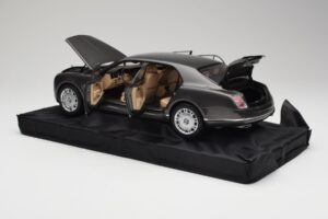 Bentley Mulsanne Brodgar Metallic Minichamps 1:18 BL843 Metaal — afbeelding 5 van 8