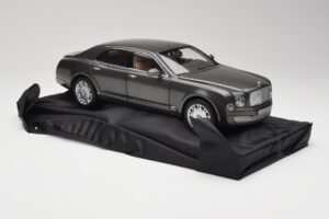 Bentley Mulsanne Brodgar Metallic Minichamps 1:18 BL843 Metaal — afbeelding 6 van 8
