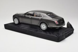 Bentley Mulsanne Brodgar Metallic Minichamps 1:18 BL843 Metaal — afbeelding 7 van 8