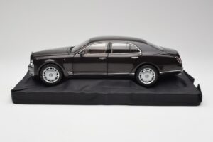 Bentley Mulsanne Burnt Oak Minichamps 1:18 100139905 Metaal — afbeelding 4 van 8