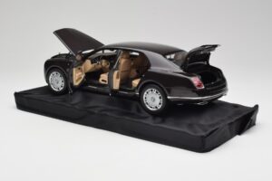 Bentley Mulsanne Burnt Oak Minichamps 1:18 100139905 Metaal — afbeelding 5 van 8