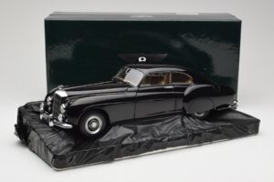 Bentley R-Type Continental Black Metallic Minichamps 1:18 100139420 Metaal — afbeelding 8 van 8