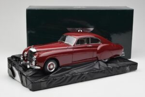 Bentley R-Type Continental Tudor Rood Minichamps 1:18 100139421 Metaal — afbeelding 8 van 8