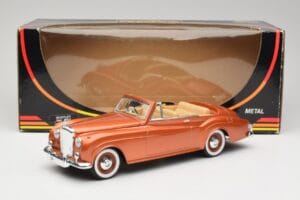 Bentley Type S2 Mulliner Cabriolet Tudor Oranje Metallic Solido 1:18 8007 Metaal — afbeelding 8 van 8