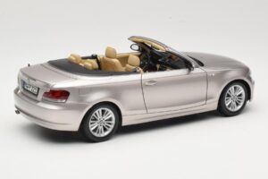 BMW 1 Series E88 Cabriolet Mineral Silver Metallic Kyosho 1:18 80430427020 Metaal — afbeelding 3 van 8