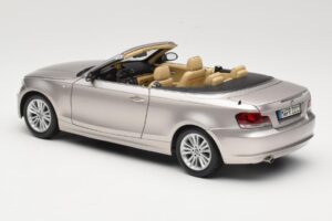 BMW 1 Series E88 Cabriolet Mineral Silver Metallic Kyosho 1:18 80430427020 Metaal — afbeelding 7 van 8