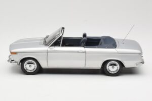BMW 1600 Cabriolet Zilver Minichamps 1:18 80430145819 Metaal — afbeelding 4 van 8
