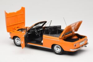 BMW 1600 E10 Cabriolet Oranje Minichamps 1:18 100021030 Metaal — afbeelding 5 van 8