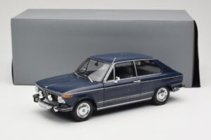 BMW 1600 Touring Blauw Minichamps 1:18 80430145823 Metaal — afbeelding 8 van 8
