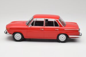 BMW 1800 Ti Karmijn Rood Minichamps 1:18 107024001 Metaal — afbeelding 3 van 6