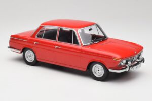 BMW 1800 Ti Karmijn Rood Minichamps 1:18 107024001 Metaal — afbeelding 4 van 6
