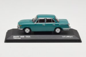 BMW 1800 TI/SA Donkergroen Minichamps 1:43 403025103 Metaal