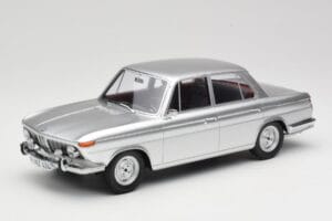 BMW 1800 Ti Zilver Minichamps 1:18 107024000 Hars