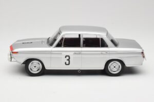 BMW 1800 TiSA #3 D. Glemser / J. Ickx 24 Hours of Spa 1965 Minichamps 1:18 155652903 Metaal — afbeelding 3 van 6