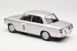 BMW 1800 TiSA #6 J. Munaron / K. Eppelein 24 Hours of Spa 1965 Minichamps 1:18 155652906 Metaal — afbeelding 5 van 6