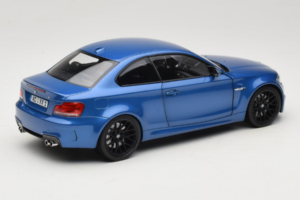 BMW 1M Coupe E82 Blue Metallic Minichamps 1:18 110020025 Metaal — afbeelding 3 van 8