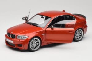 BMW 1M Coupe E82 Sakhir Orange Metallic Minichamps 1:18 110020020 Metaal — afbeelding 2 van 8