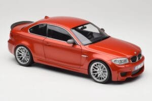 BMW 1M Coupe E82 Sakhir Orange Metallic Minichamps 1:18 110020020 Metaal — afbeelding 6 van 8