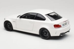 BMW 1M Coupe E82 Wit Minichamps 1:18 110020022 Metaal — afbeelding 7 van 8