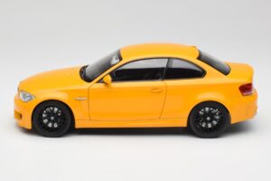 BMW 1M Coupe E82 Geel Minichamps 1:18 110020026 Metaal — afbeelding 4 van 8