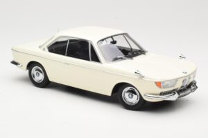 BMW 2000 CS Coupe Crème KK-Scale 1:18 KKDC180121 Metaal — afbeelding 4 van 6