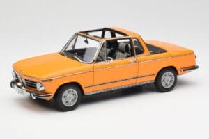 BMW 2002 E10 Cabriolet Colorado Oranje AUTOart 1:18 80430300713 Metaal